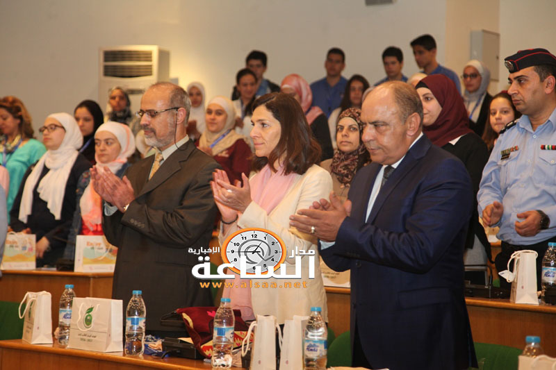 انطلاق المؤتمر الطلابي البيئي الرابع (صور)