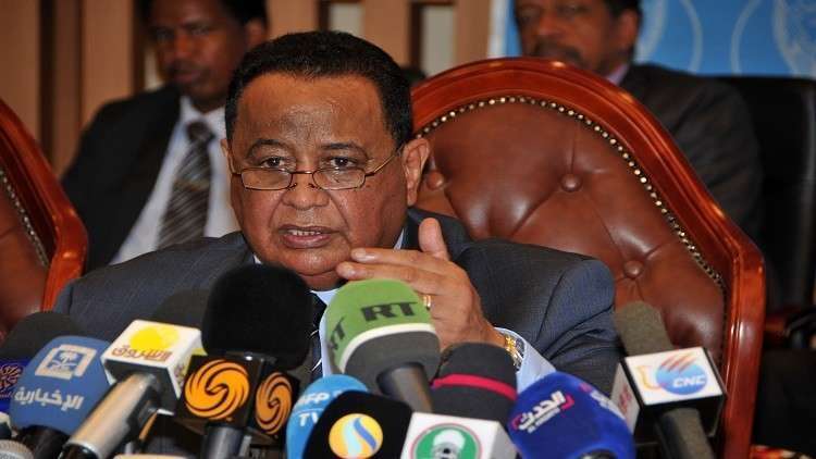 أسباب إعفاء وزير الخارجية السوداني من