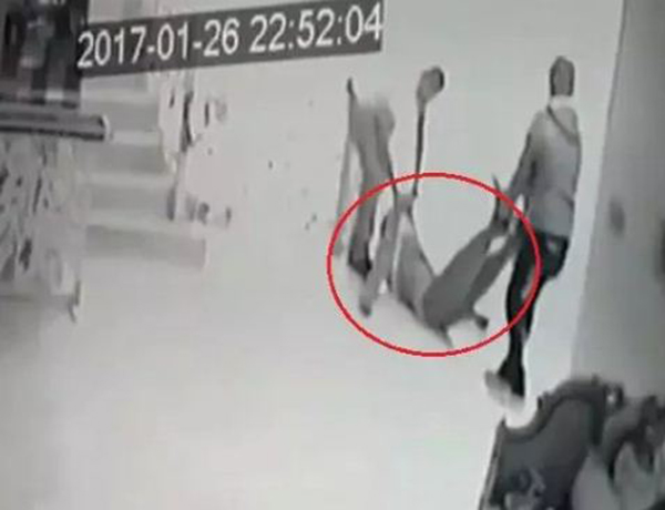 فيديو: مقتل شاب كويتي على يد