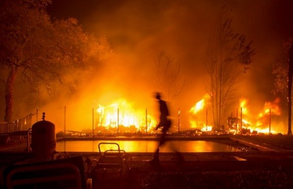 مقتل 18 شخصا في حريق مفتعل