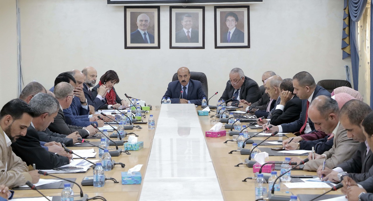 إدارية النواب: أعضاء بوفد نقابة المعلمين