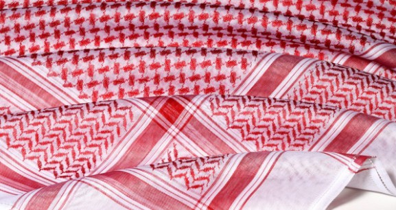 اسعاف طفل «شنق» نفسه بواسطة شماغ