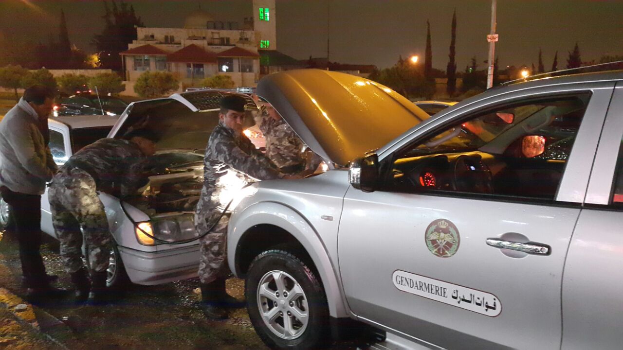 «نخوة» قوات الدرك (صور)