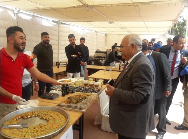 كرنفال احتفالي بهيج وفعاليات شيقة في