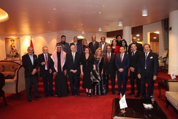 نجوم عرب وشخصيات فنية في افتتاح