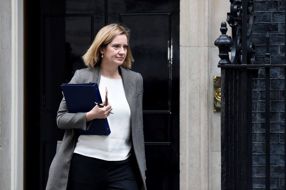 استقالة وزيرة الداخلية البريطانية امبير رود