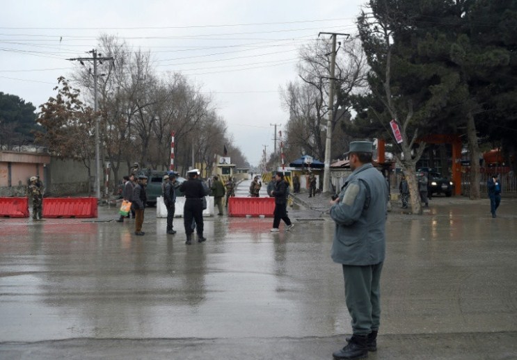 21 قتيلا في في عمليتين انتحاريتين