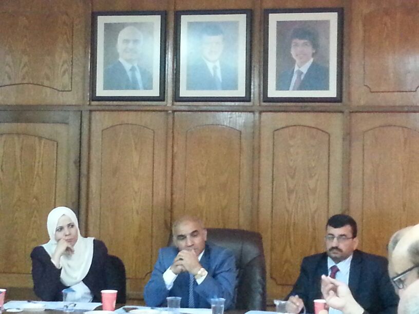 اجتماع بمديرية تربية لواء الجامعة (صور)