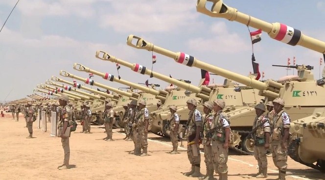 حشود عسكرية مصرية على حدود غزة