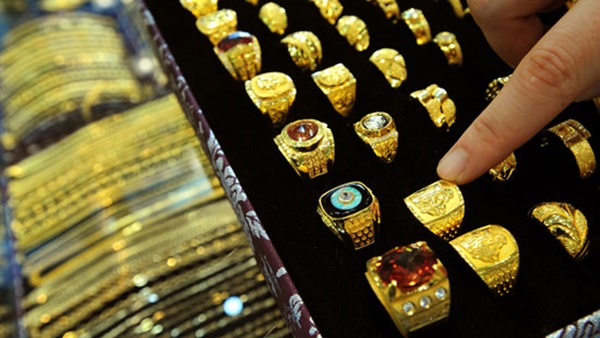 الذهب يواصل مكاسبه