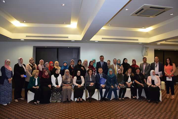 لطوف تفتتح ورشة تدريب موظفي دار