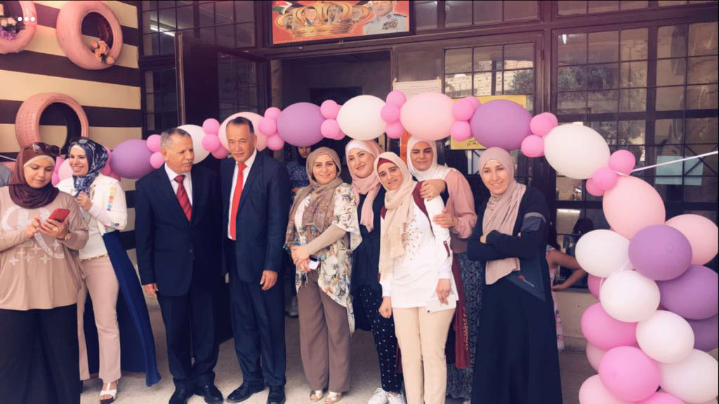 يوم طبي في مدرسة البتراء الأساسية