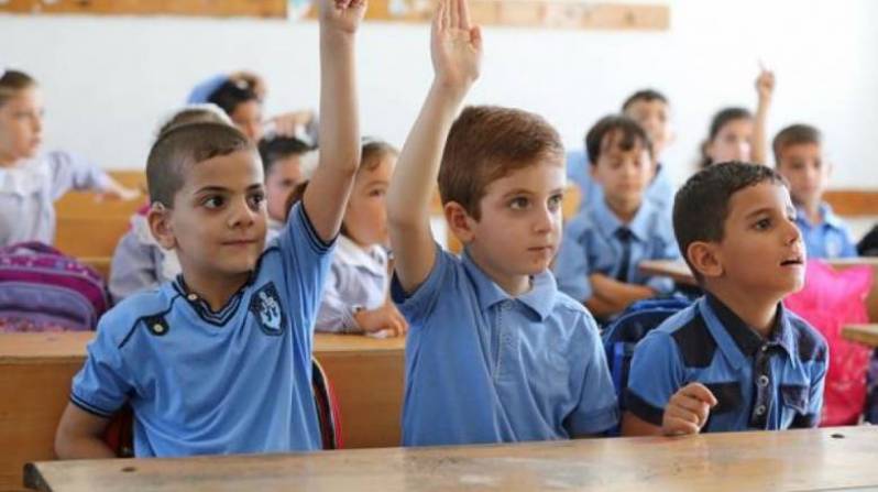 165 ألف طالب وطالبة بالصف الثالث