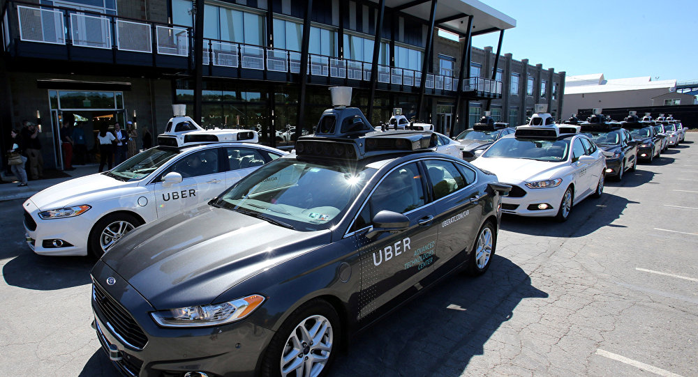 سائق أوبر يلقي دبلوماسيا إسرائيليا من