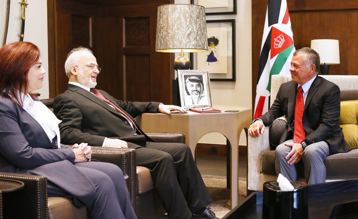 الملك يستقبل الجعفري