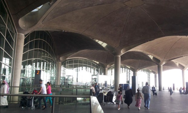 مطار الملكة علياء يستقبل أكثر من