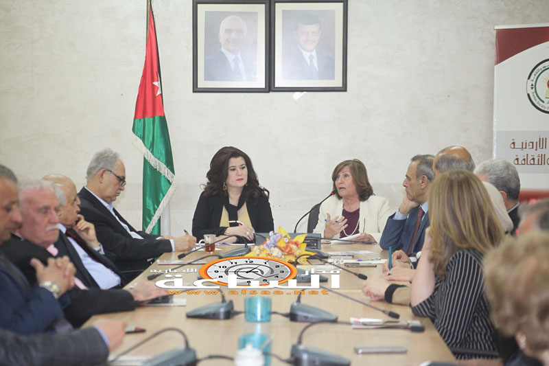 النائب السابقة المعايطة تحاضر عن «تمكين