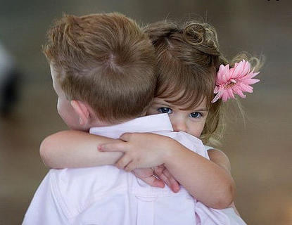 مصر.. براءة طفل من تهمة تقبيل