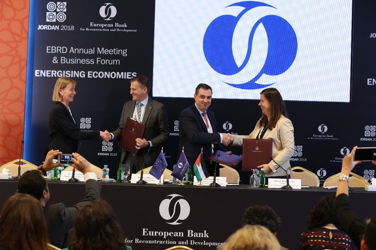 توقيع اتفاقية منحة إضافية بقيمة 19.6