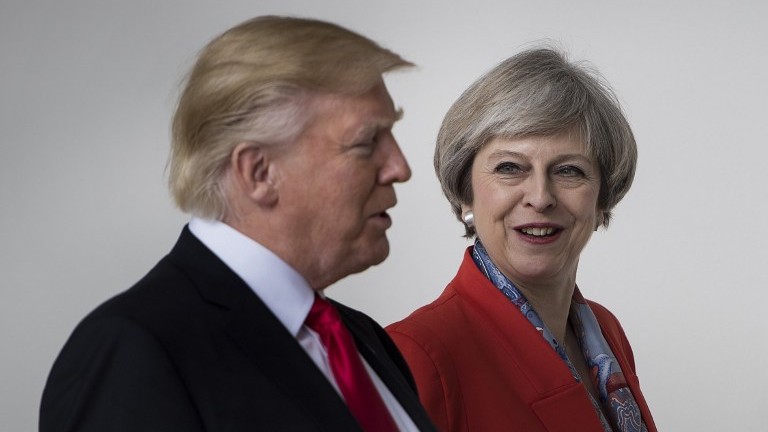 ماي تتفق مع ترامب على ضرورة