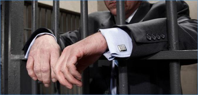 هوية العراقي مختلس المليار دولار الذي