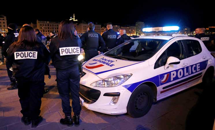 الشرطة الفرنسية تطلق النار على شخص