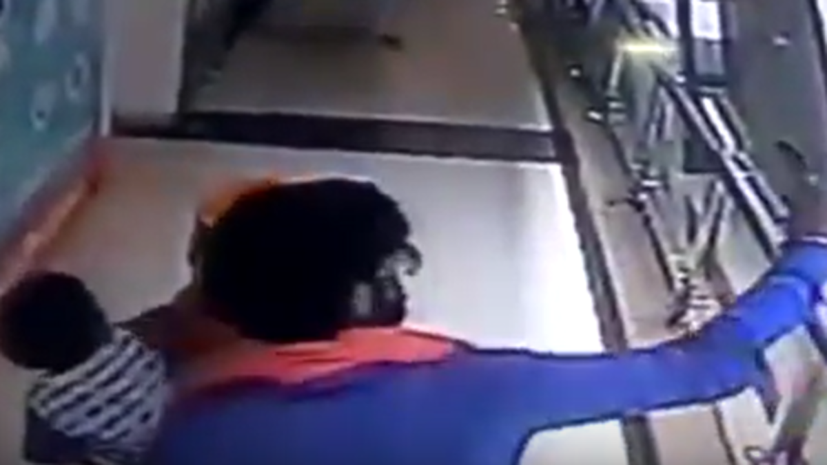 ’سيلفي‘ زوجين يقتل طفلتهما الرضيعة