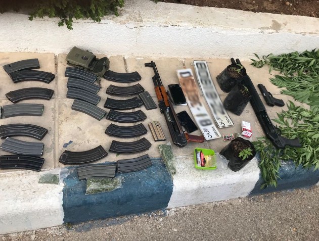 القبض على مروجي مواد مخدرة وضبط