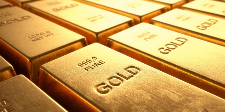 ارتفاع الذهب قرب أعلى مستوى في