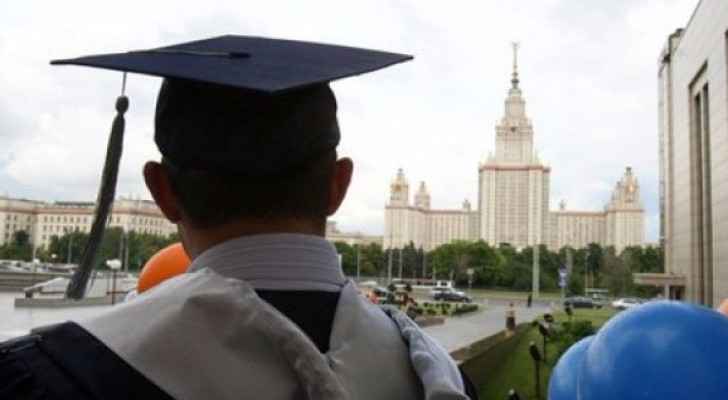120 منحة دراسية من روسيا للطلبة