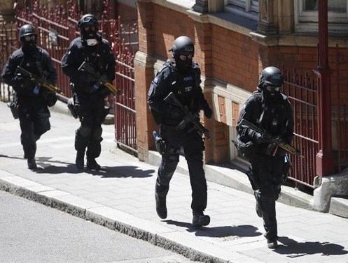 الاستخبارات البريطانية تحذر أوروبا من عصابة