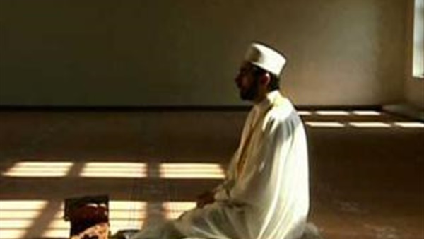 الحكومة توافق على تعيين المتقاعدين العسكريين