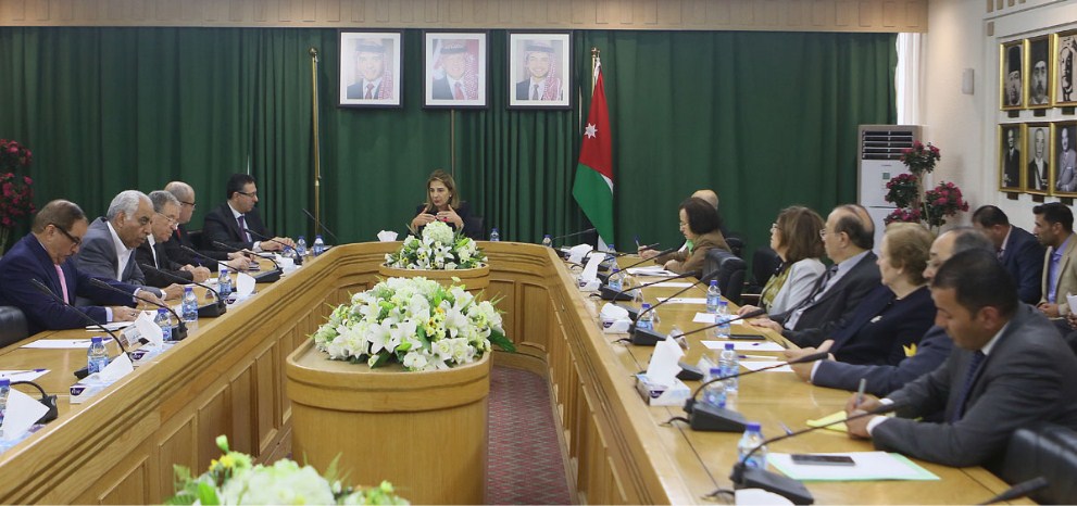 لجنة في «الاعيان» تلتقي وزير الصناعة