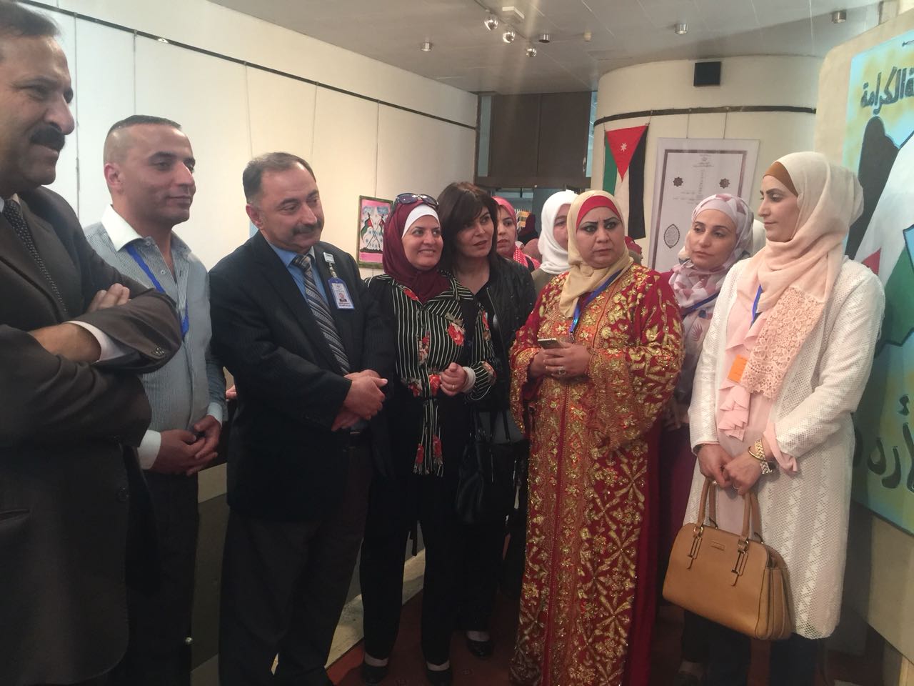 مدرسة عرجان تفتتح معرضها الشامل (صور)