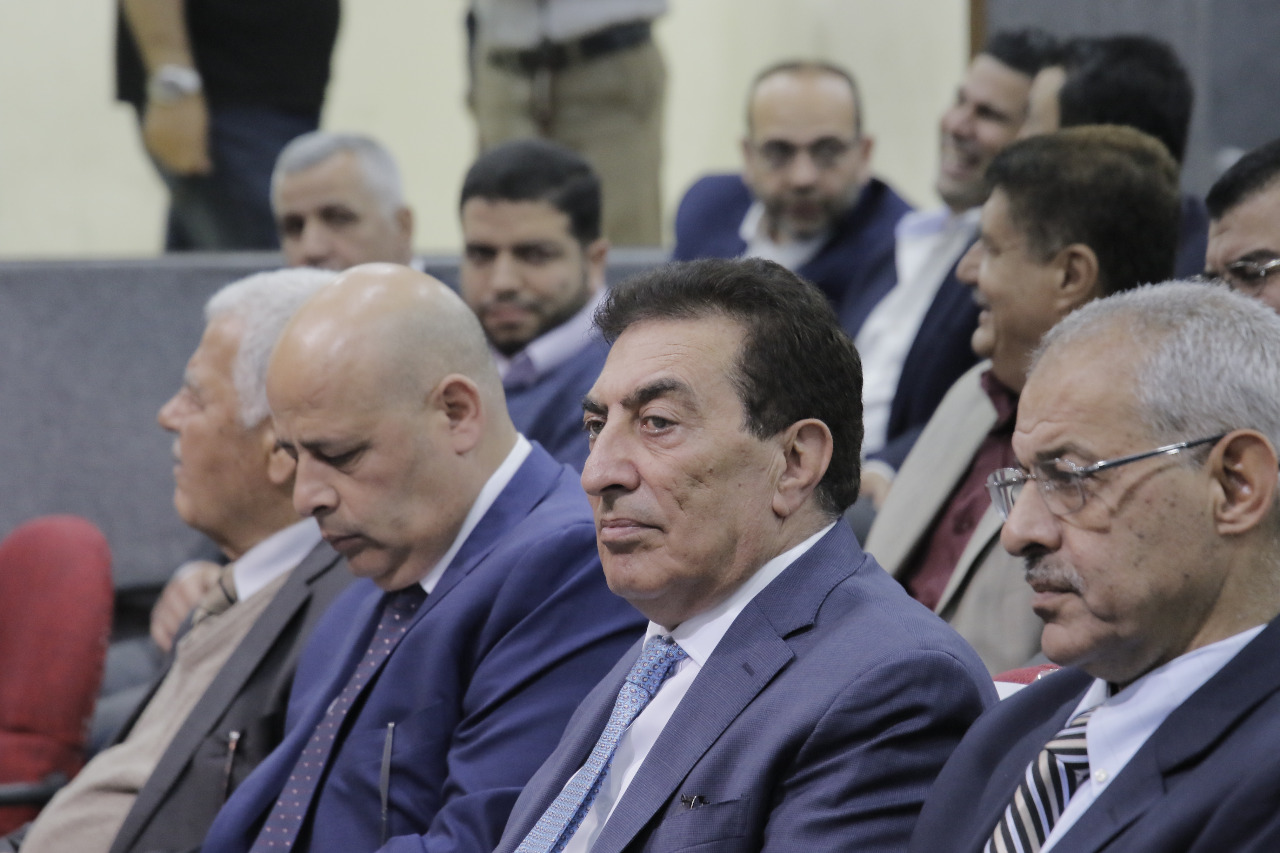 الطراونة: نقل السفارة يضع المنطقة على