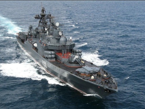 بوتين يعلن إرسال سفن مزودة بالصواريخ