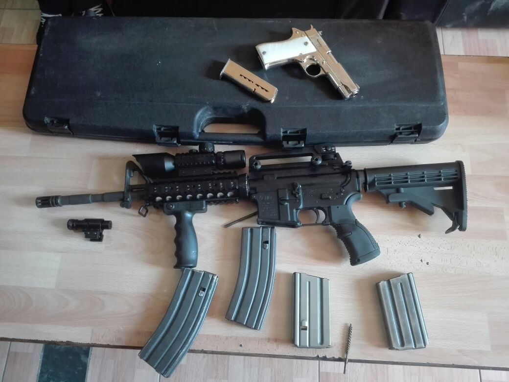 ضبط مطلوب خطير بحوزته مركبة مسروقة