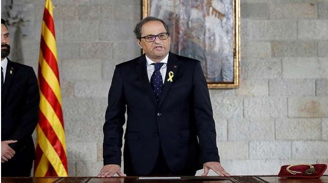 رئيس كاتالونيا الجديد يرفض القسم بالولاء