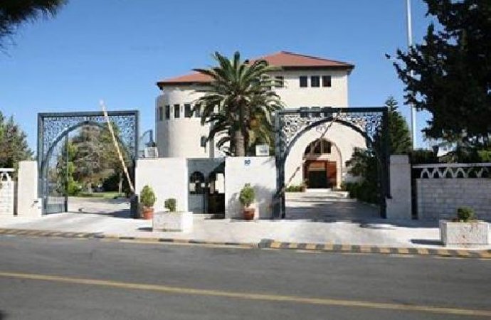 مجلس الوزراء: لجنة لدراسة الحد الاعلى