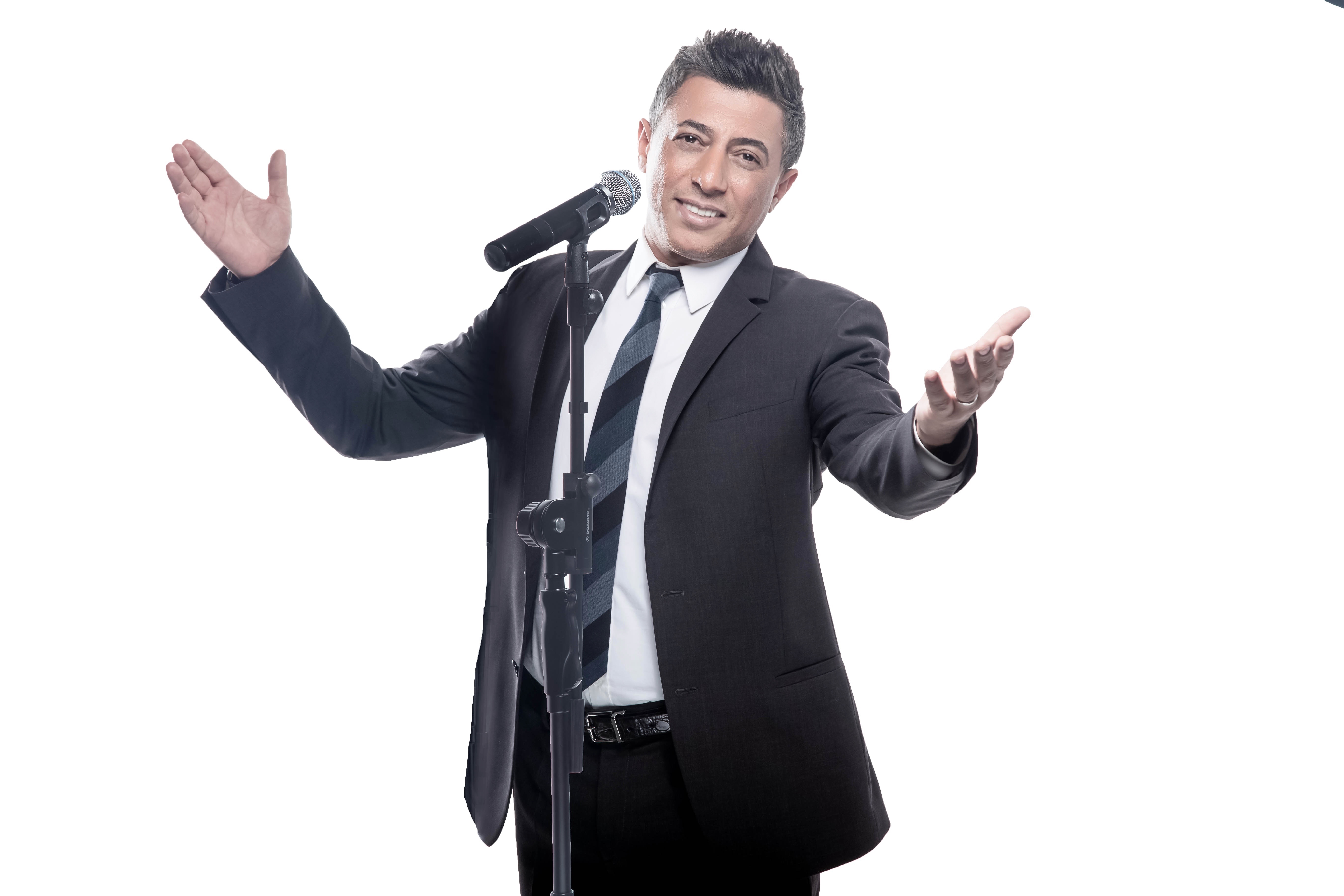 عمر العبداللات في القرية العالمية بدبي