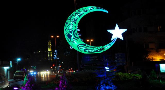 الغلاء يحجب هلال رمضان عن منازل