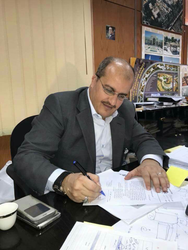 خليفات مديرا لدائرة العطاءات الحكومية