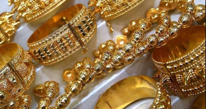 ارتفاع طفيف لاسعار الذهب عالميا