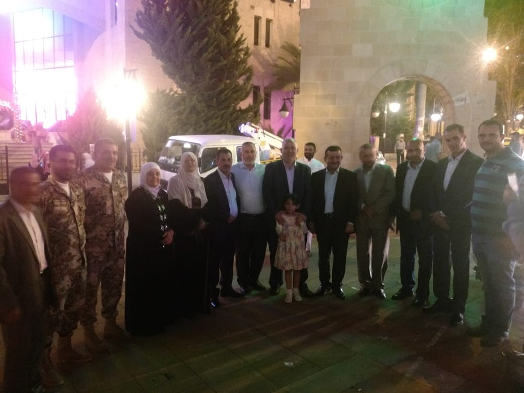 بلدية السلط تحتفل بعيد الاستقلال (صور