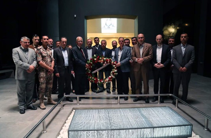 «نقابة المهندسين» تزور صرح الشهيد (صور)