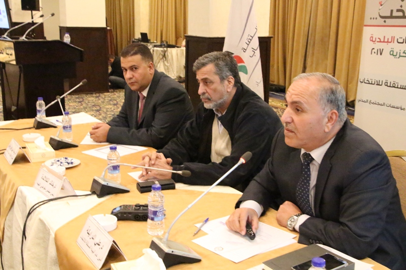 صور من لقاء (المستقلة للانتخاب) بمؤسسات