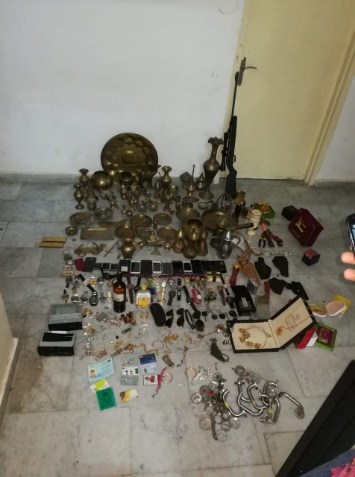 البحث الجنائي يلقي القبض على مطلوب