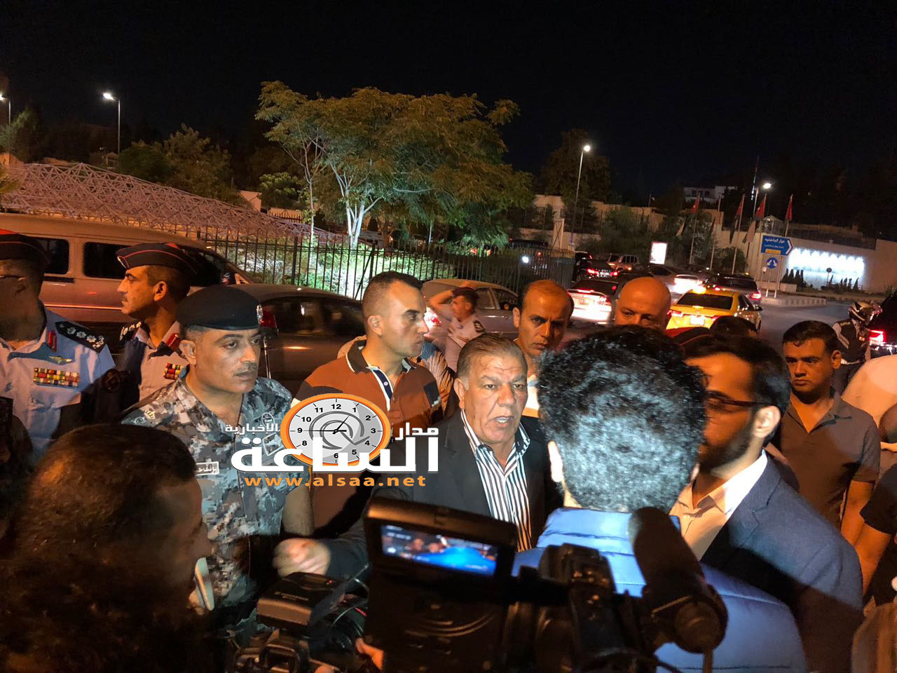الأمن يفض اعتصام «الرابع»