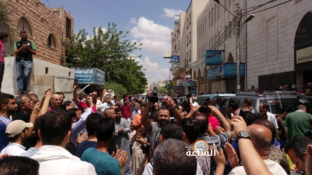 مسيرات بسقوف مرتفعة في الكرك وإربد