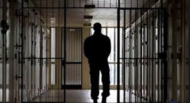 بعد 40 عاما.. فرنسا تطلق سراح